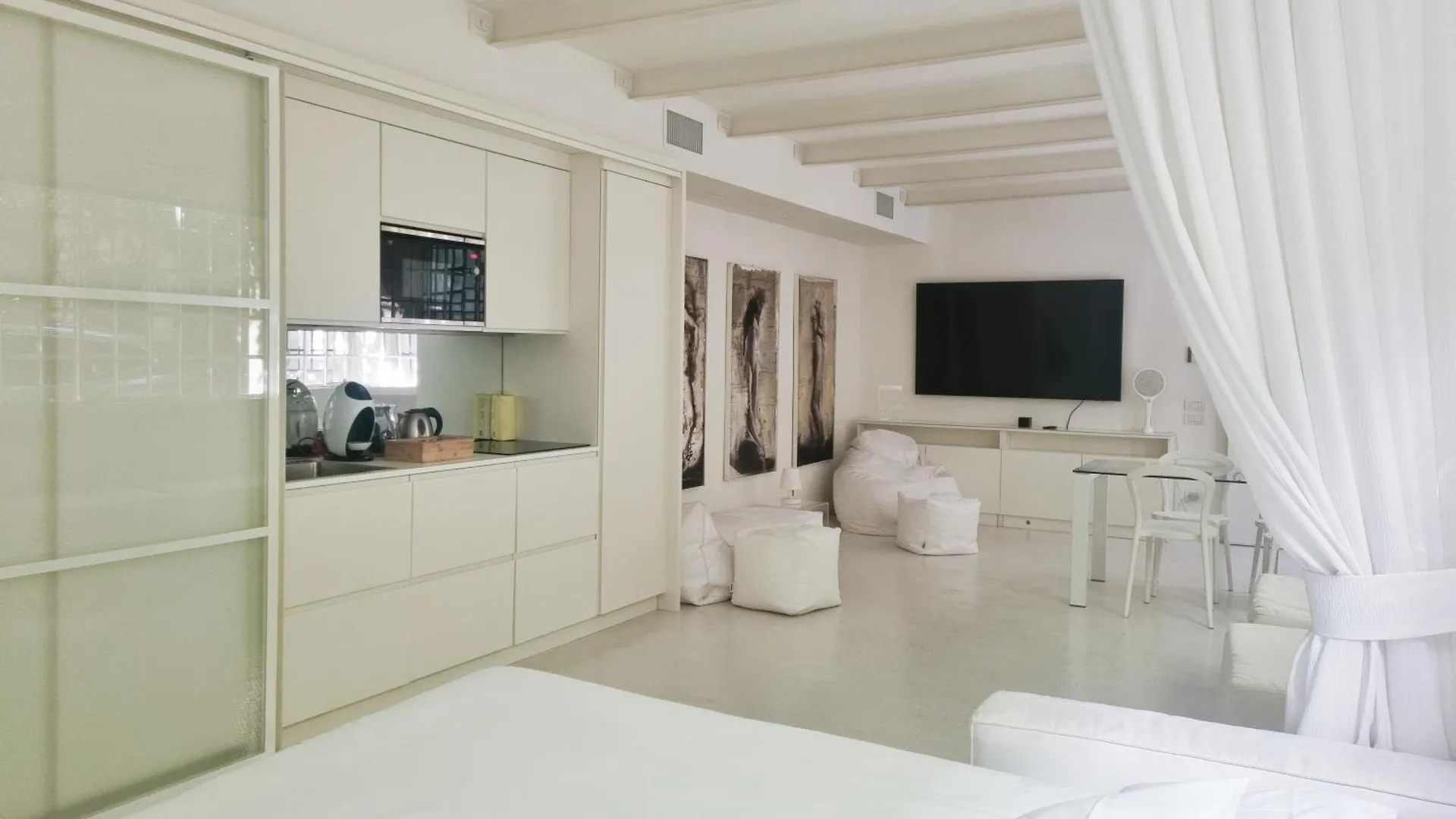 Sant'Agnese Atelier Apartment Milan 0*,