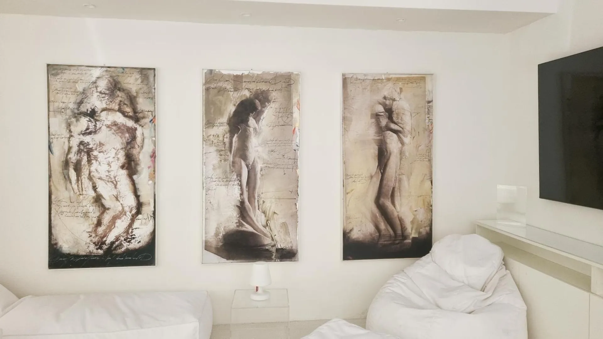 Sant\'Agnese Atelier contacts